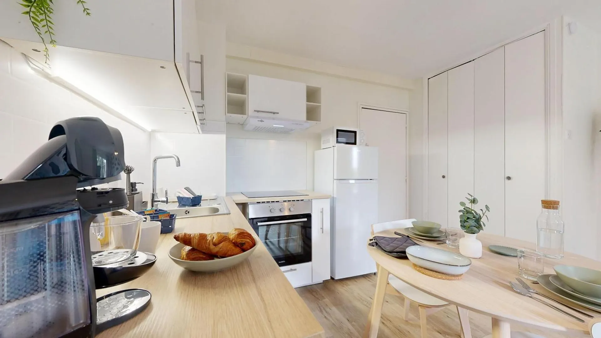 トゥールーズExpat Renting - Le Pastel - Netflix - Zenithアパートメント トゥールーズ